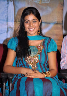 Blue Salwar Actress Poorna Hot