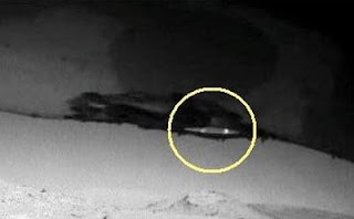 Mysterious Structure Discovered On Mars, Evidence of Life on Mars?
