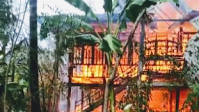 Rumah Kayu Milik Warga Desa Alitta Pinrang Ludes Terbakar