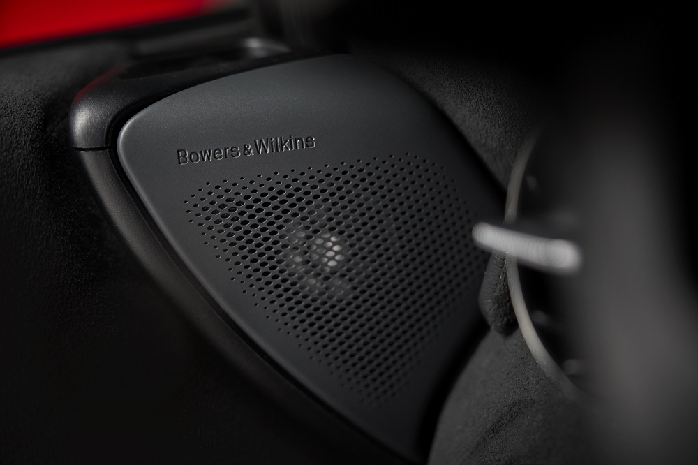 McLaren and Bowers & Wilkins collaborate on bespoke surround-sound system for new 750S supercar