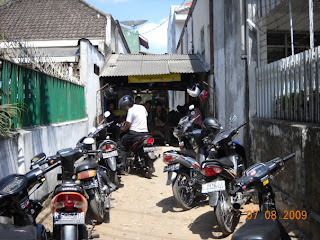 Warung Mak Ju Gang Belakang SMA Tugu