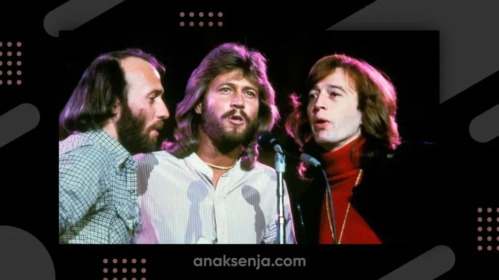 Arti dan Makna Sebenarnya di Balik Terjemahan Lagu First of May dari Bee Gees