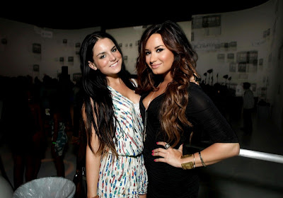 Hot Demi Lovato & JoJo Latest HTC Status Social Launch Pictures