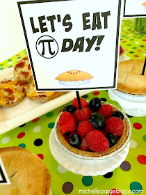 Fruit pies for Pi Day @michellepaigeblogs.com