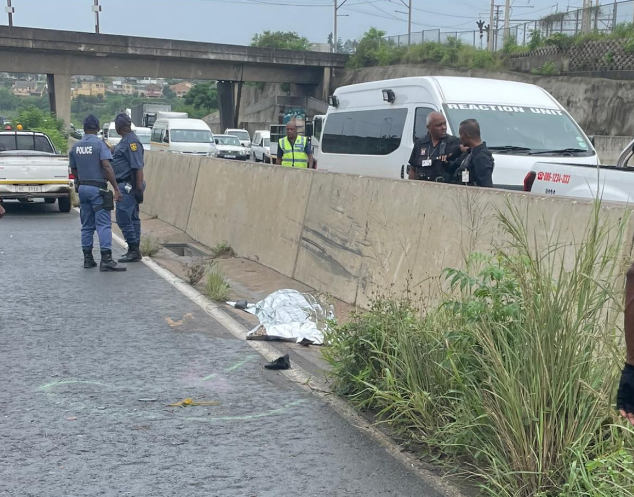 What?! An AMPUTATED human leg found on M25 in KZN Photo: RUSA