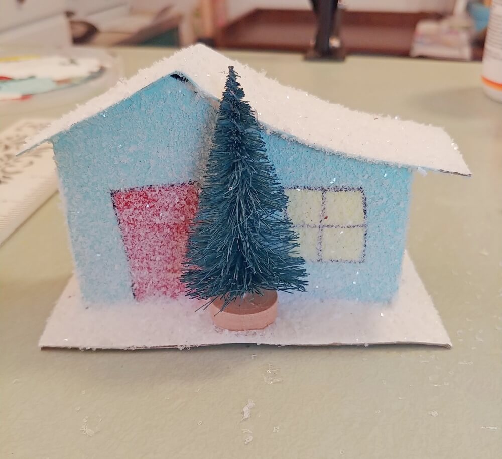 Christmas in February - DIY Spun Cotton Ornaments - Little Vintage Cottage