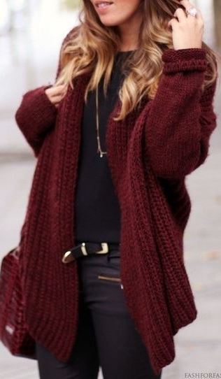 black and maroon cozy outfit : knit cardi + bag + top + pants