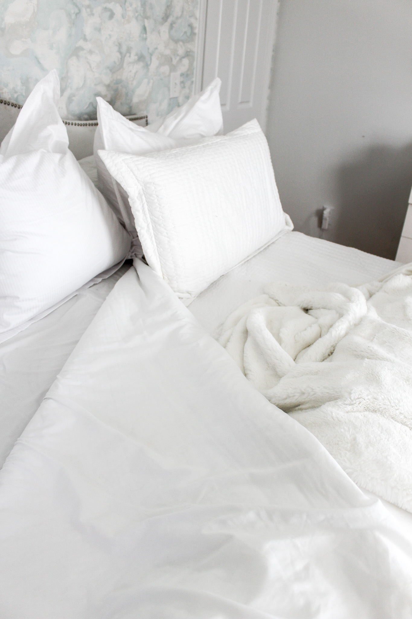 How To Make Your Bedding Look High End (and the best of Amazon Bedding!)