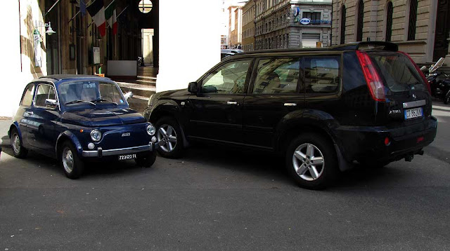 Fiat 500, Nissan X-Trail, Livorno