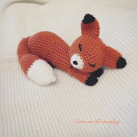 http://cornonthemonkey.blogspot.com/2017/01/free-pattern-gummy-worms-crochet.html