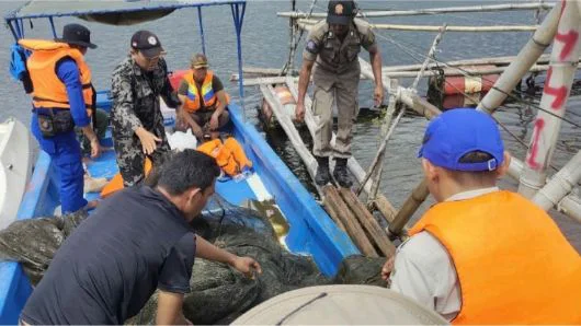 Tertibkan Jaring Kelambu, DKP Sumbar Laksanakan Pengawasan dan Penertiban Alat Tangkap Bagan Untuk Penyelamatan Ikan Endemik Danau Singkarak