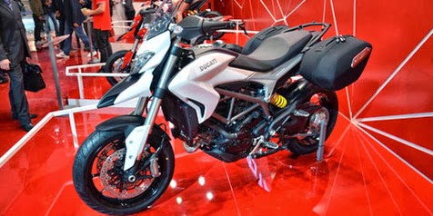 Ducati Hyperstrada Launched in IIMS 2013