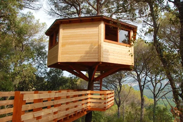 Cabanes Dosrius, cabañas en árboles en Cataluña