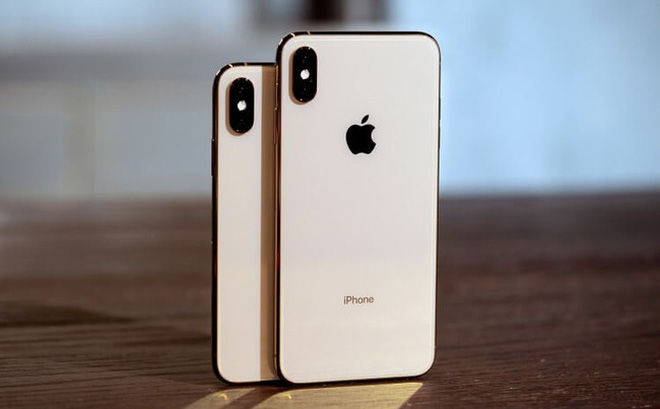 Dọn kho đón mẫu mới, loạt iPhone tiếp tục giảm giá mạnh