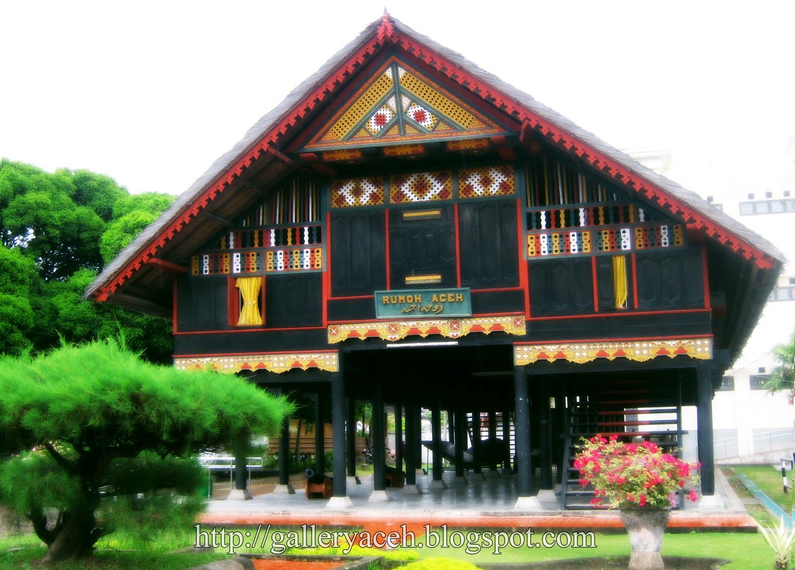 Rumoh Aceh ~ Gallery Aceh