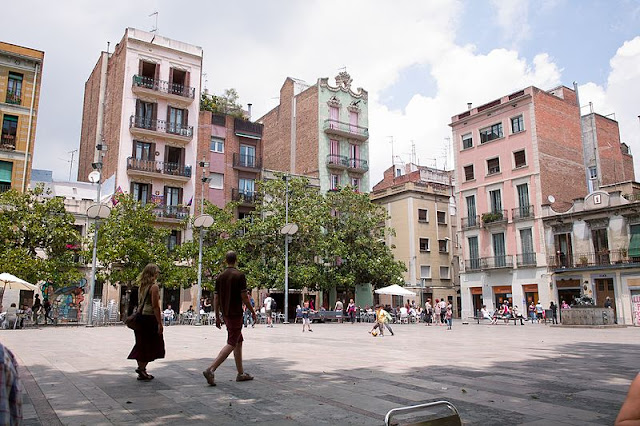 Praças para curtir Barcelona - Plaça del Sol