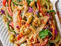 Peanut Chicken Zucchini Noodles