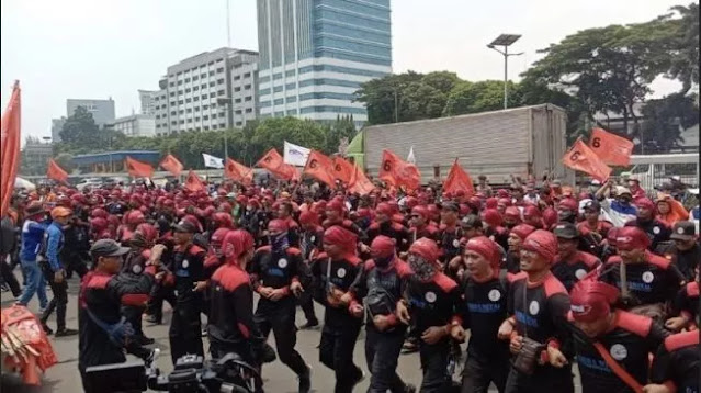 Gelar Aksi Unjuk Rasa di DPR, Partai Buruh Tolak Keras RUU Kesehatan