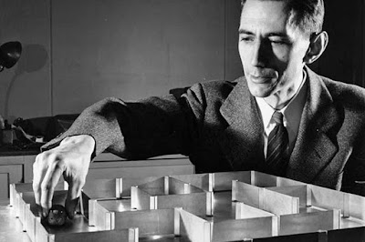 Google Doodle Peringati Ulang Tahun Bapak Teori Informasi "Claude Shannon"