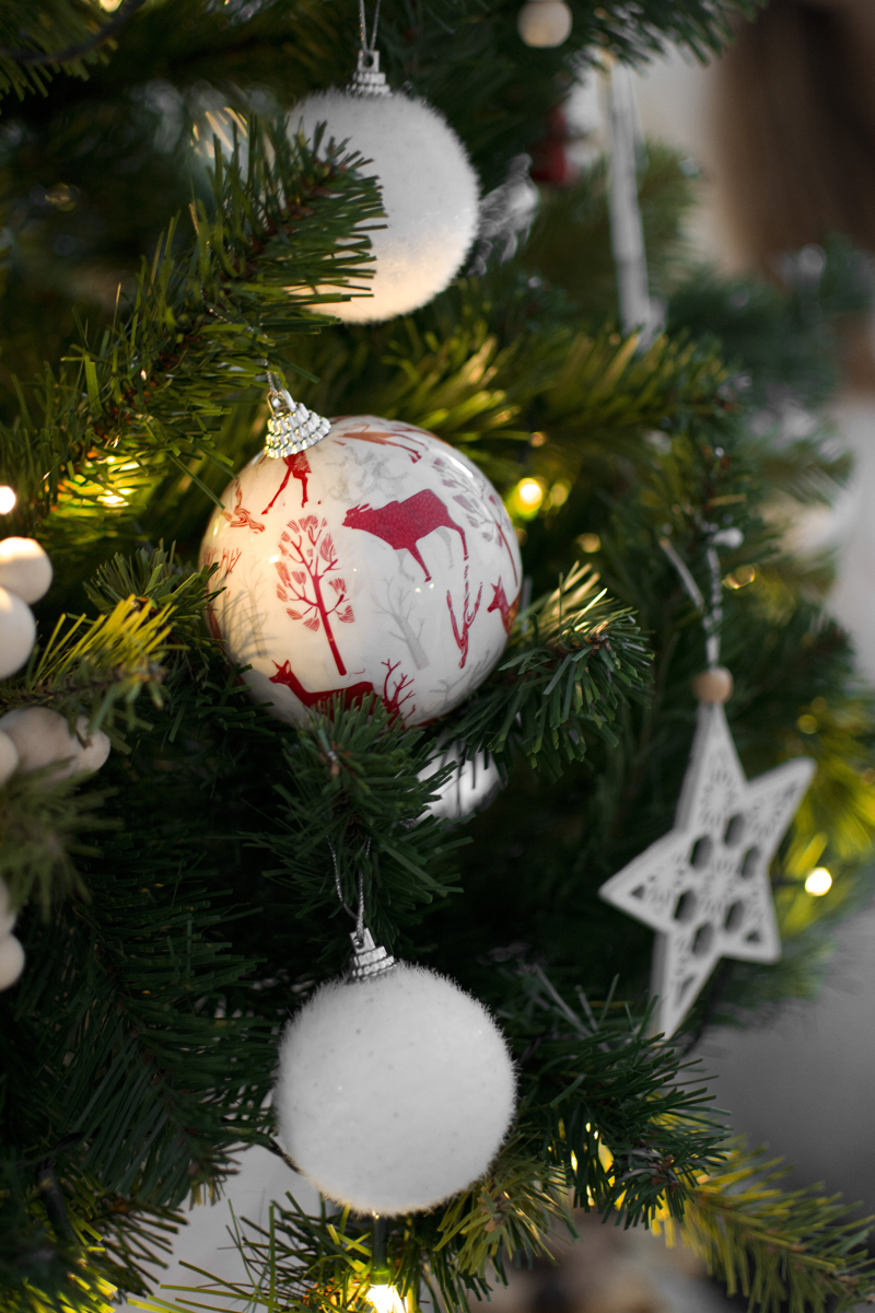 Decoración Árbol de Navidad de estilo nórdico / Nordic style Christmas tree decoration