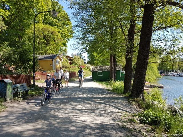  Cycling in Hornstulls  Södermalm, Stockholm