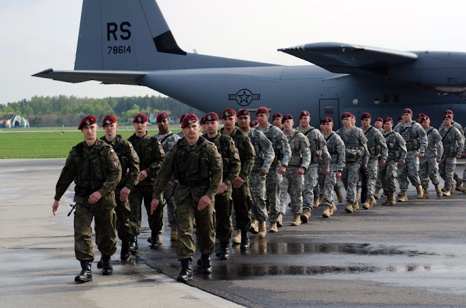 A NATO felvonul az orosz határon