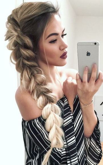 Hair Inspiration: Top 7 Party Hairstyles for New Year!