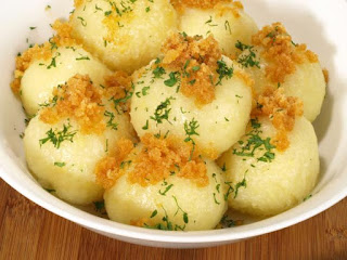 Kartoffelknödel (Bolinhos de Batata)