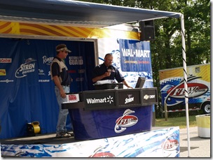 Doing my thing on the stage. Note the fishing colours!!!!