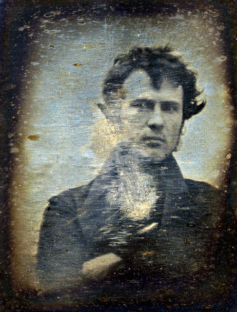 selfie Robert Cornelius pada tahun 1839