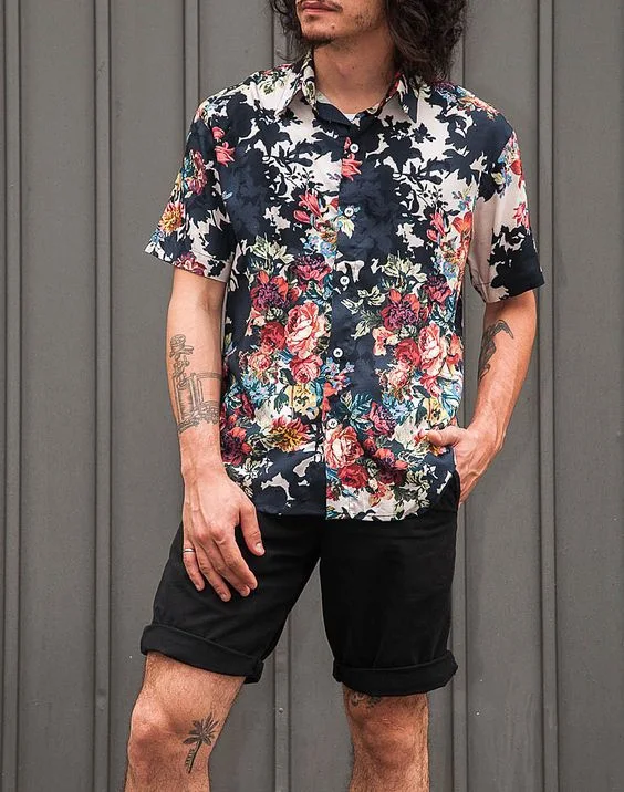 look masculino com camisa estampada floral para reveillon 2018