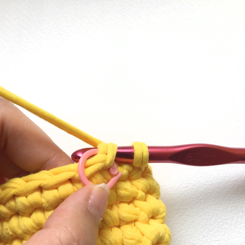 細編みで編む場合の糸と色の変え方 毛糸ズキ