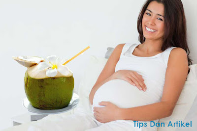 kasiat kelapa muda untuk kehamilan