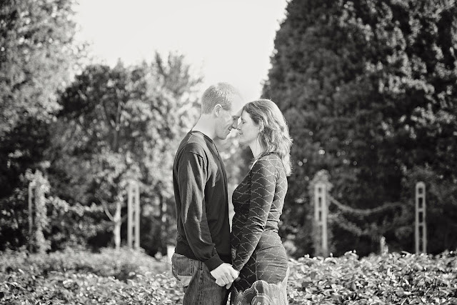 Regent's park engagement photoshoot