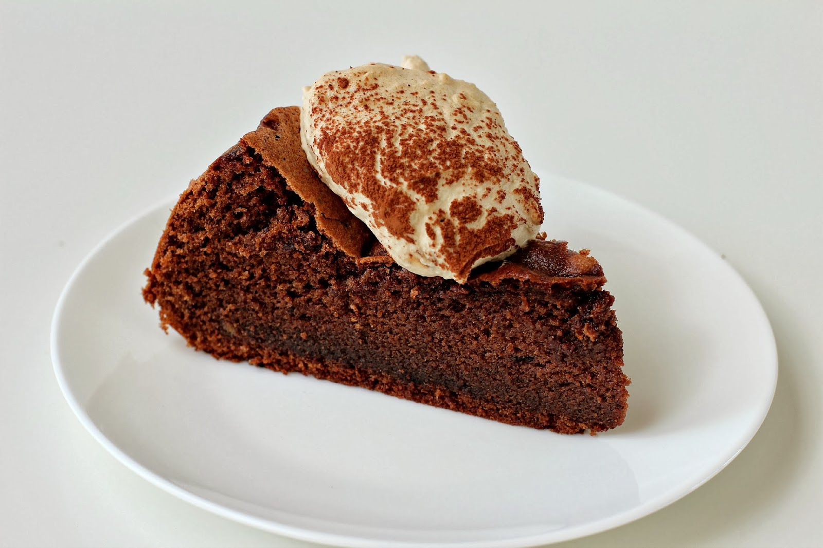 Milk and Honey: Chocolate Espresso Cake with Caffe Latte Cream