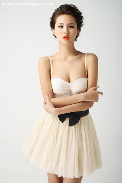 2 Sun Yiqi-Short skirt-very cute asian girl-girlcute4u.blogspot.com