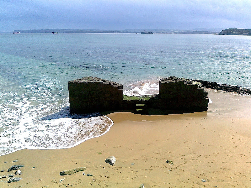 Rompeolas del Chiqui en El Sardinero