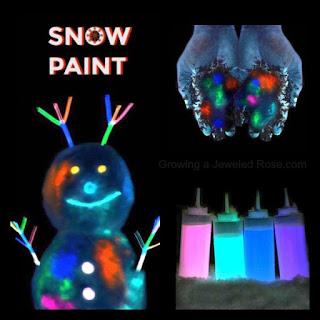 MAKE SNOW GLOW!  How "cool!" Can't wait to try this! #glowsnowman #glowsnow #snowrecipesforkids #snowpaint #snowpainting #snowpaintingforkids #snowrecipes #glowinthedarksnow 