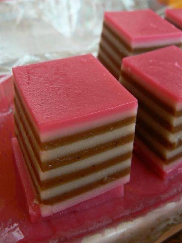 Warna Kaseh: Kuih Lapis