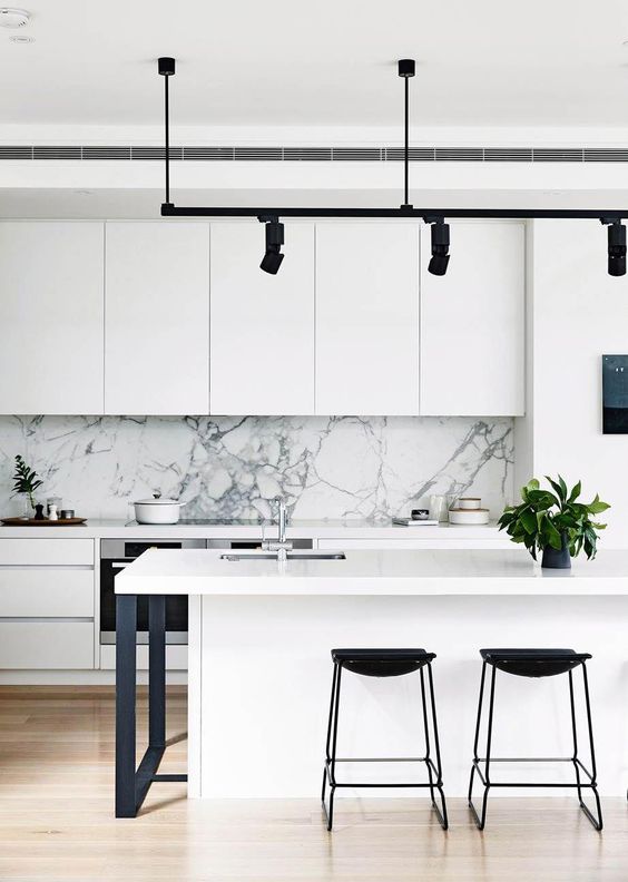 Kitchens With A New York City Vibe