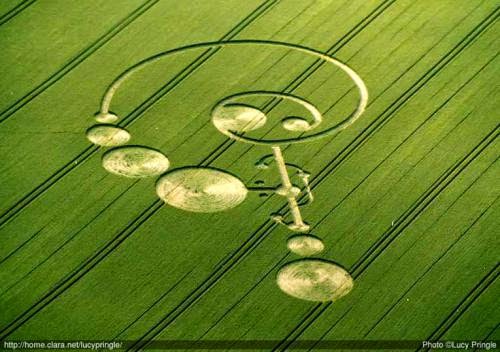 Aliens Leaving Us Messages