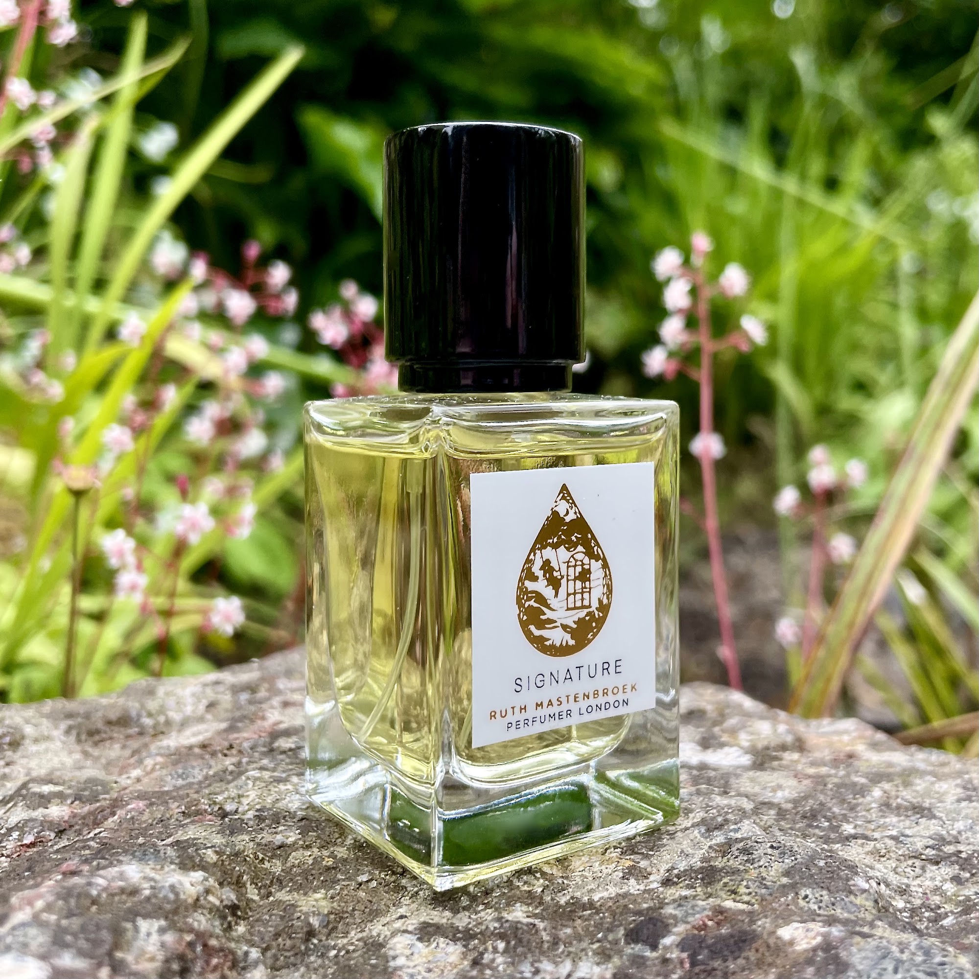 A bottle of the perfume Signature by Ruth Mastenbroek