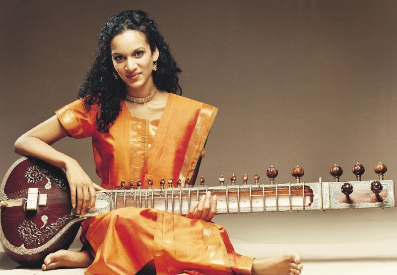 ANOUSHKA SHANKAR Sitar 