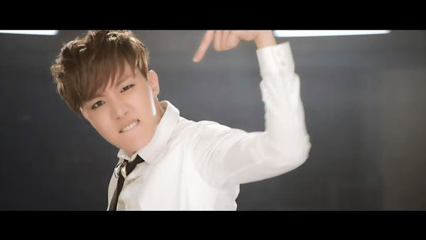 BTS J-Hope Boy In Luv 