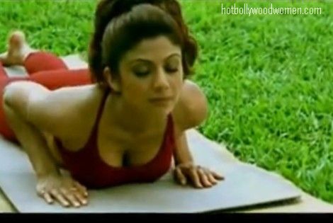 Shilpa Shetty Yoga