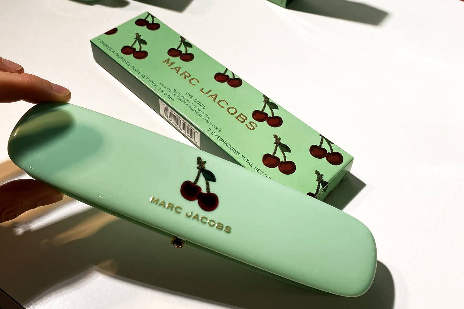 Marc Jacobs Merry Cherry Collection Noel 2020 Eye Conic Palette