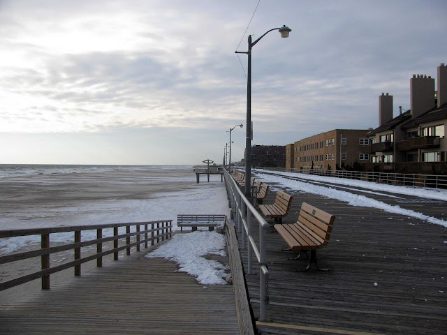 Long-Beach-Boardwalk-Winter-2011