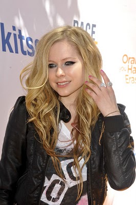 15. Avril Lavigne Hairstyles