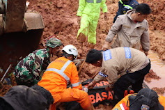 21 Korban Meninggal bencana longsor Serasan Natuna Sudah Dievakuasi Tim Gabungan Tanggap Darurat Bencana