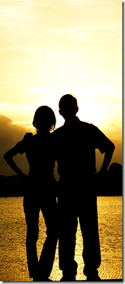 Quelle: http://www.rgbstock.com/photo/mgD8aFY/Love+at+Dusk